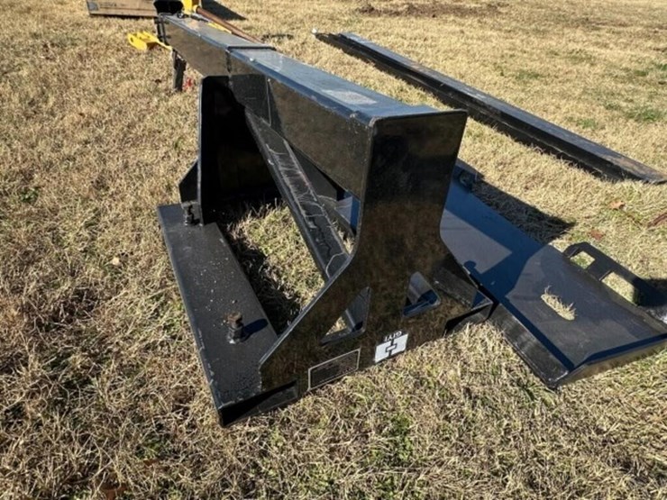 giyi-pallet-fork-telescopic-boom-&-skid-plate-image-3