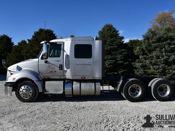 2017-international-prostar-image-8