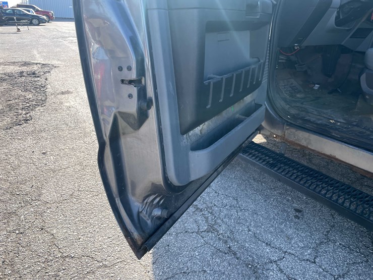 ford-f250-xlt-image-46