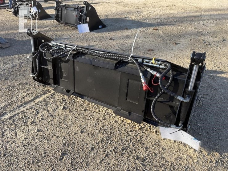 skid-steer-4-in-1-bucket-image-3