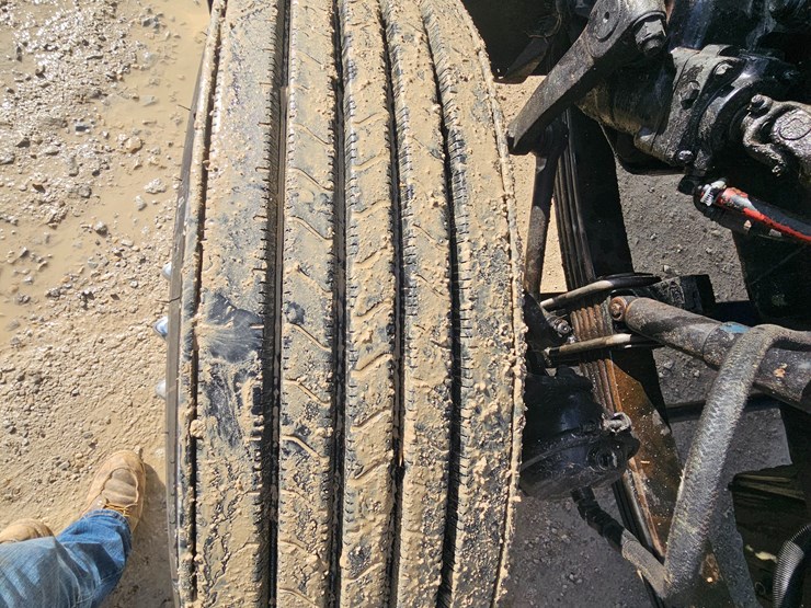 peterbilt-379-image-58