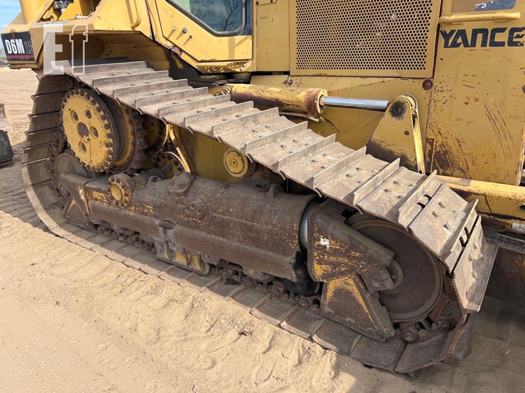 caterpillar-d6m-image-14