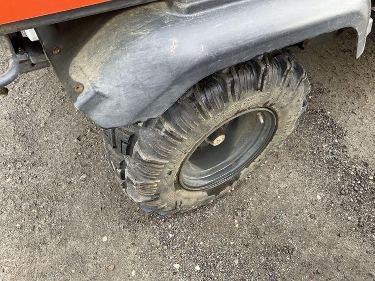 kubota-rtv900xt-image-15