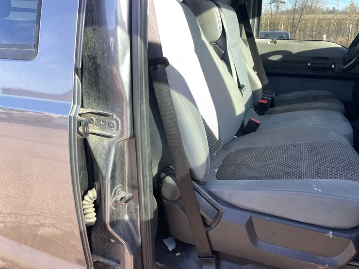 ford-f250-xlt-image-77