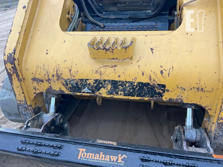 caterpillar-279c-image-10