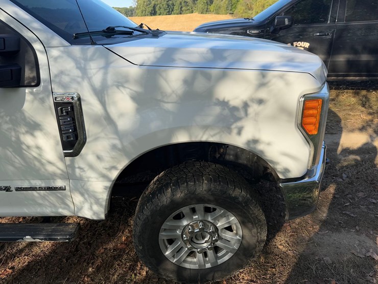 2019-ford-f250-image-9