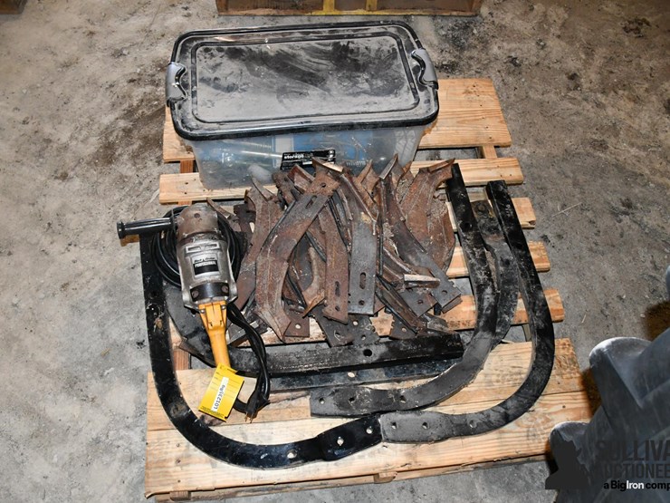 pallet-of-farm-support-image-6