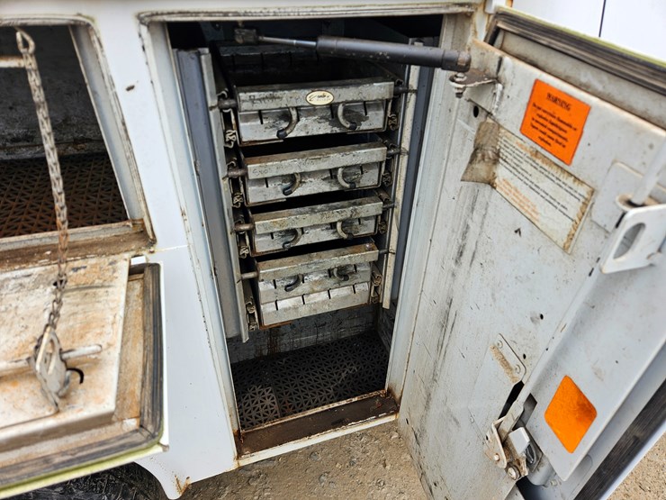 chevrolet-silverado-2500-image-66