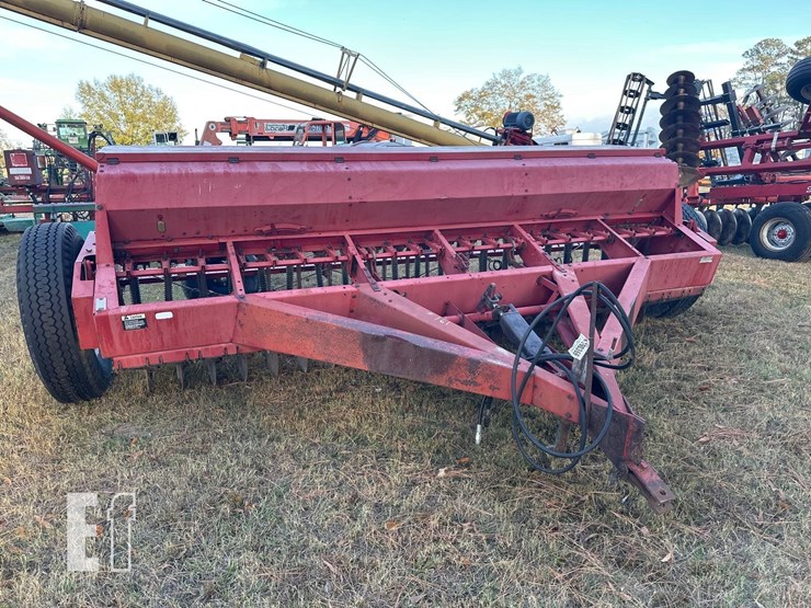 international-5100-image-1