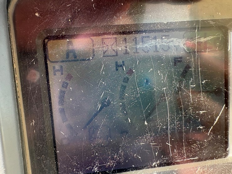 komatsu-pc220-lc-7l-image-26