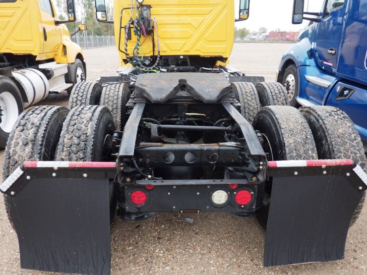 2019-international-lt-image-10