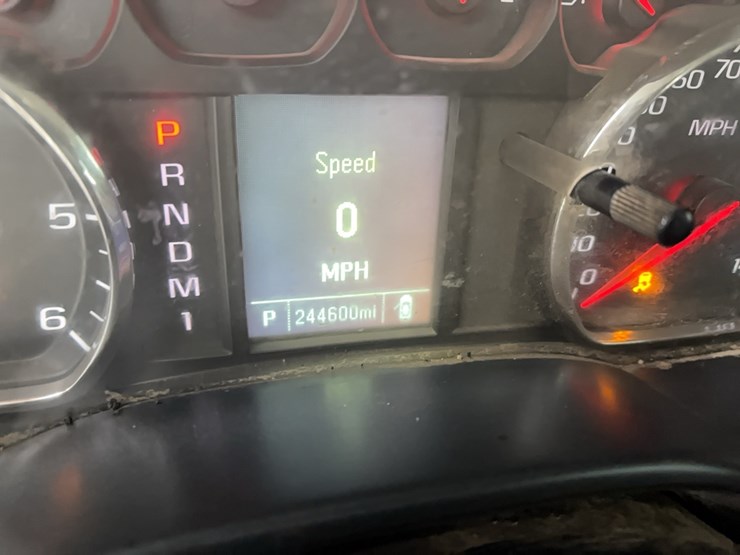 chevrolet-2500hd-image-19