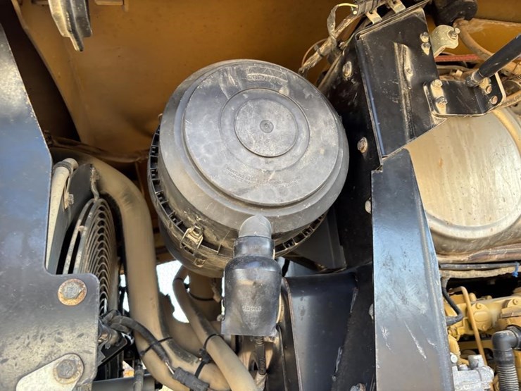 2019-caterpillar-930m-image-58