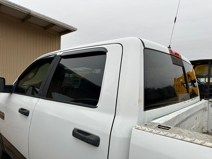 dodge-ram-2500-image-36