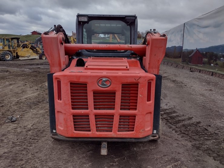 kubota-svl75-2-image-4