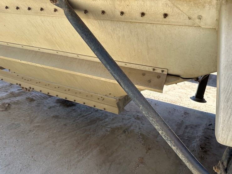 timpte-super-hopper-image-40