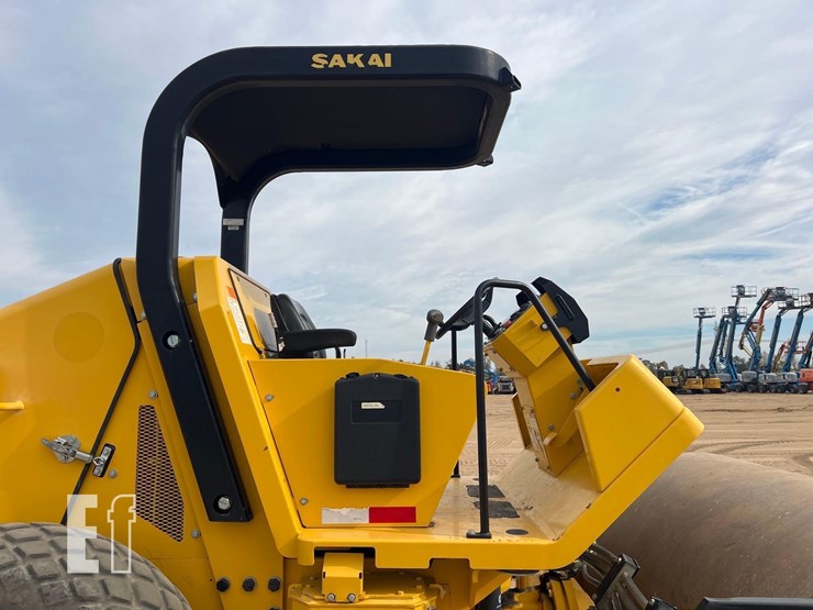 sakai-sv414d-image-18