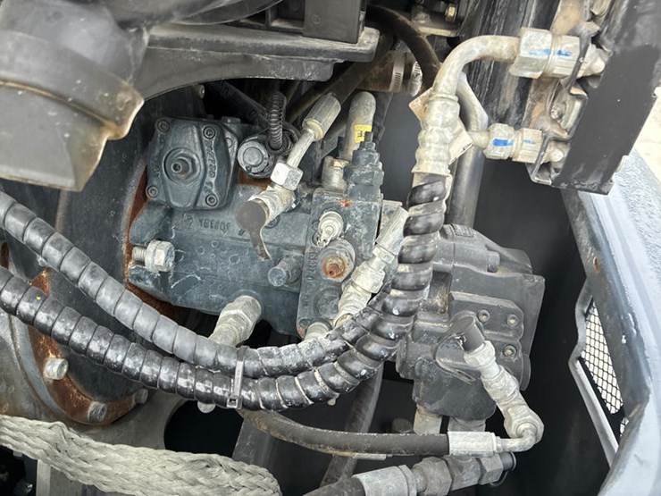 #122463-•-2023-nh-w50c-#fnhw50csnjhp00463-image-60