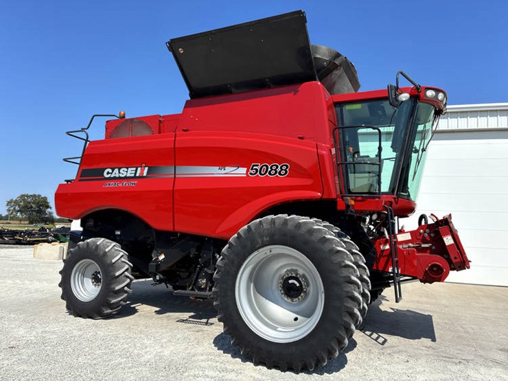 case-ih-5088-image-1