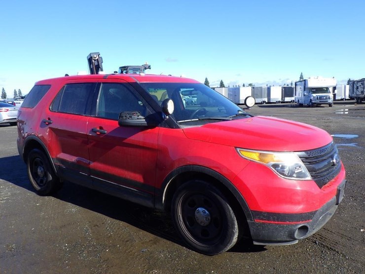 2013-ford-explorer-image-2