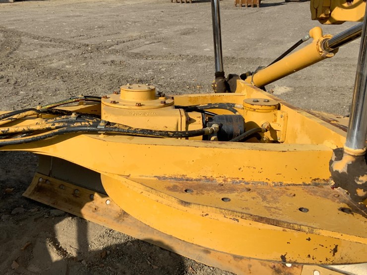 caterpillar-140h-vhp-image-19