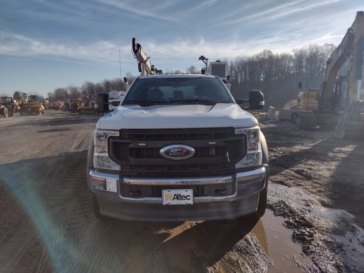 20-ford-f550-image-2