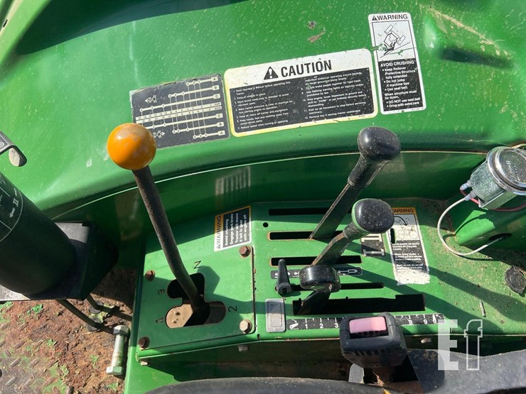 john-deere-6115d-image-24