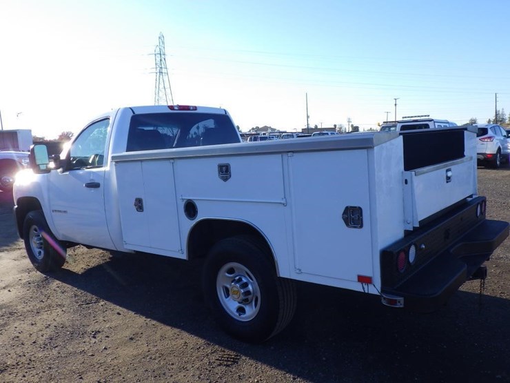 2009-chevrolet-2500hd-image-4