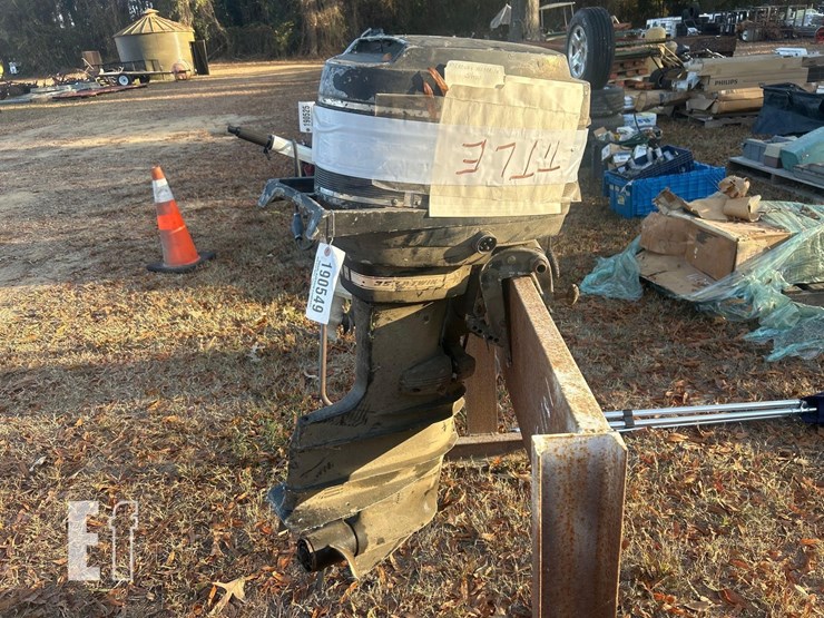 drafting-table,-metal-motor-stand-image-2