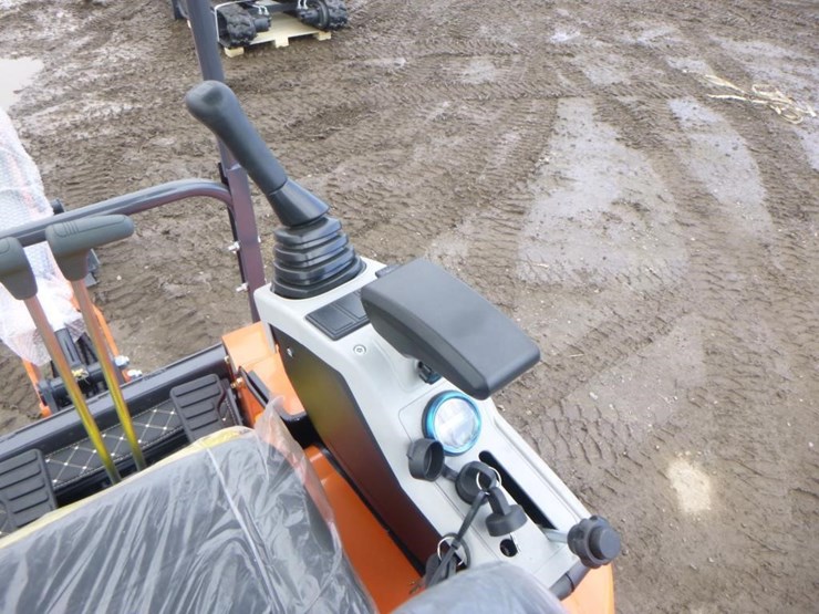 aboss-gh25-hydraulic-excavator-image-22