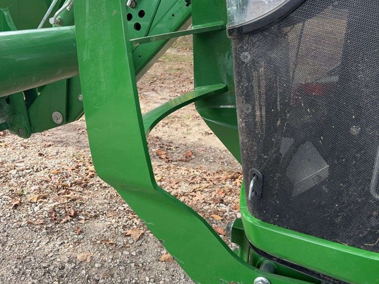 2023-john-deere-5120m-image-35