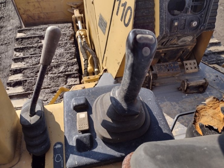 caterpillar-d5g-lgp-image-10