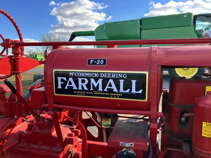 #122326-•-ih-f-20-image-4