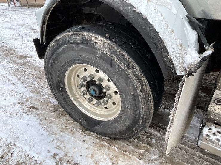 kenworth-t800-image-15