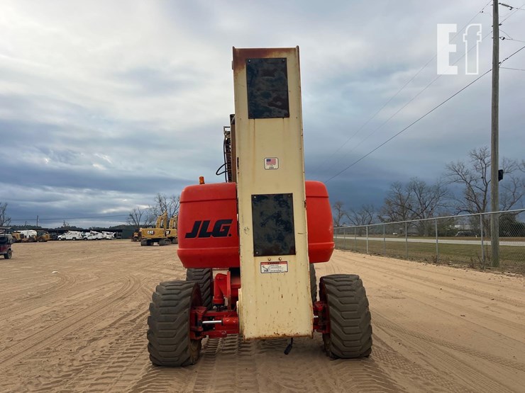 2000-jlg-800a-image-3