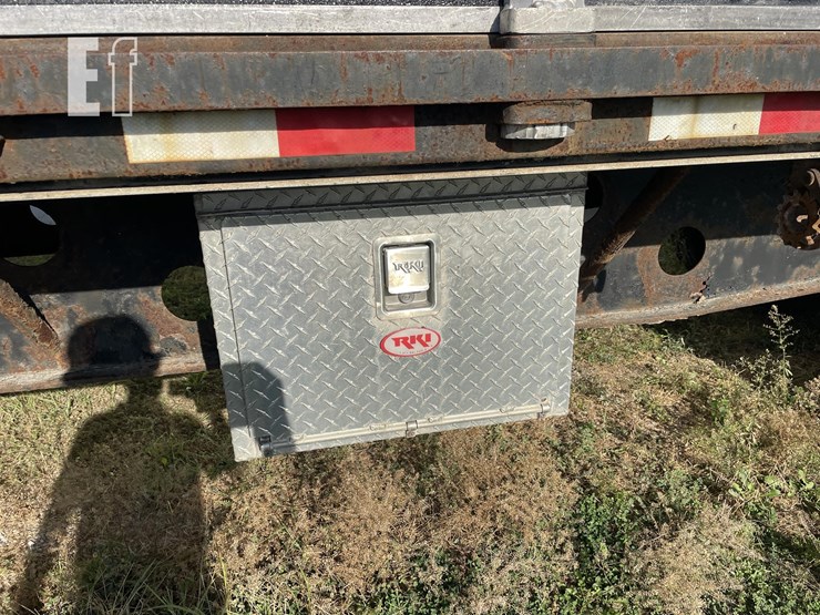 1998-transcraft-48'-x-image-13