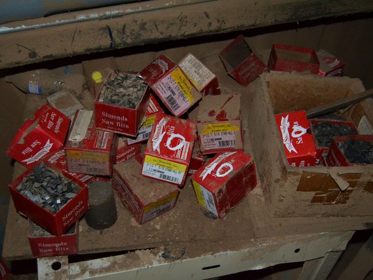 (3)-boxes-of-simonds-saw-bits-image-2