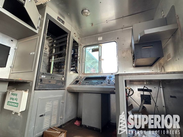 kenworth-t300-image-6