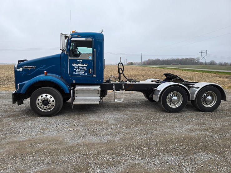 kenworth-t800-image-5