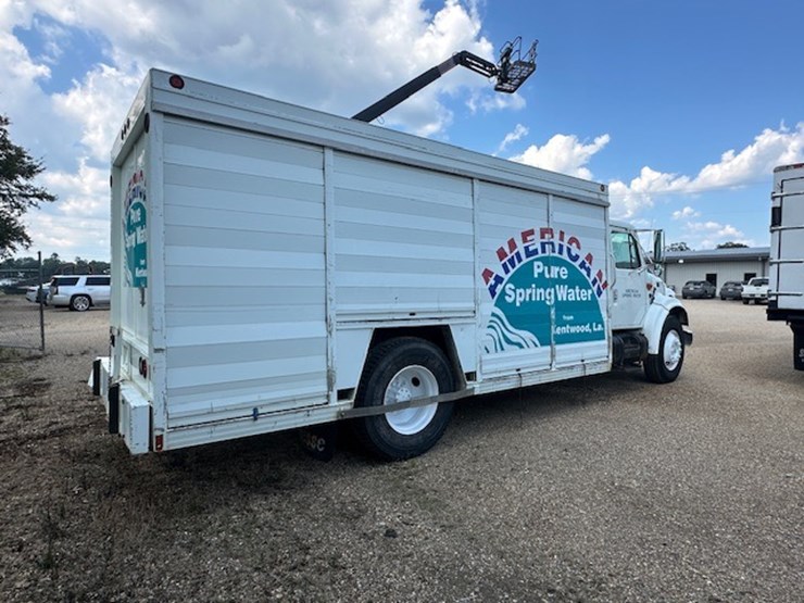 1994-international-4700-image-5