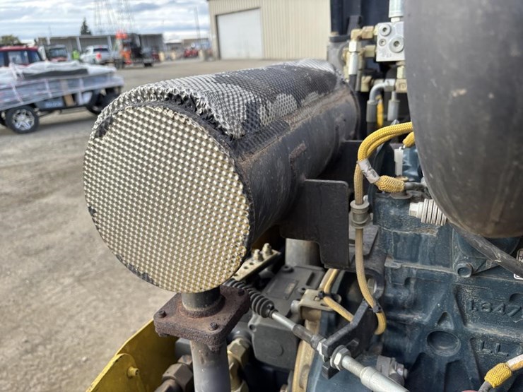 2017-bomag-bw120-image-28