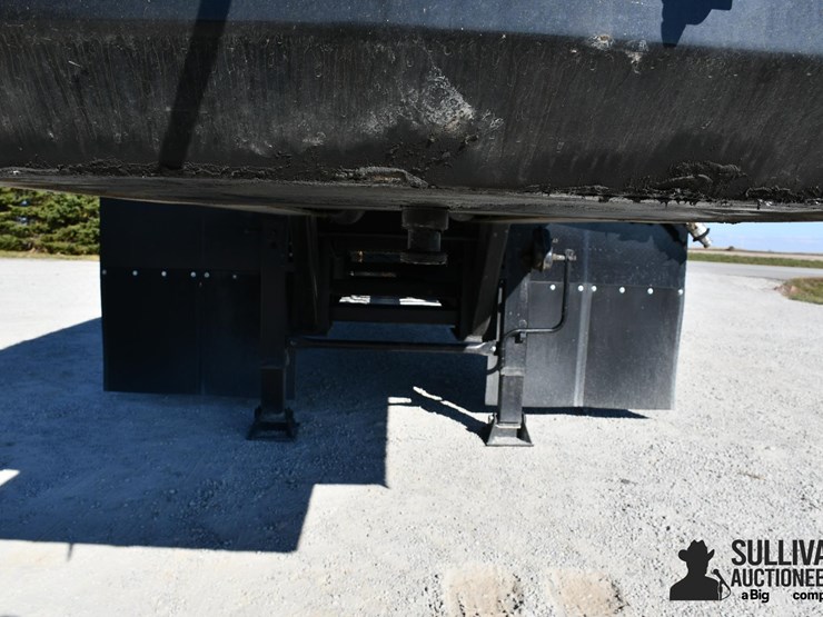 2022-j-d-skiles-pit-stop-tri/a-sprayer-trailer-image-10