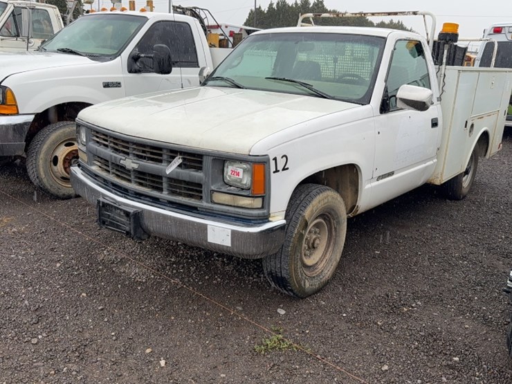 chevrolet-3500-image-1