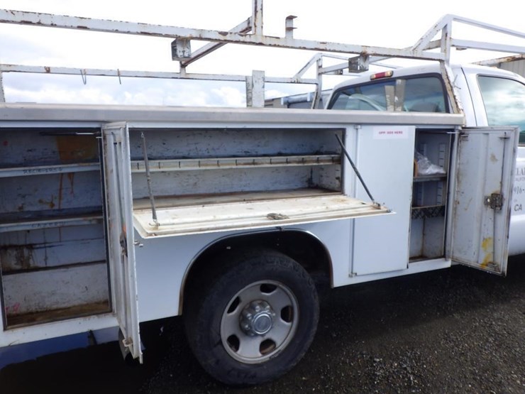 2006-ford-f350-image-9