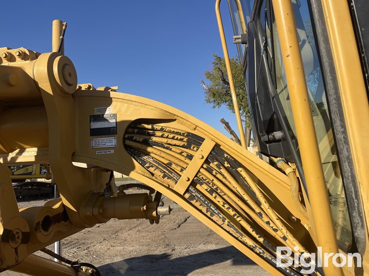 2007-caterpillar-140h-vhp-plus-image-16