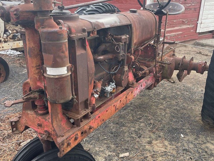 international-f14-image-3