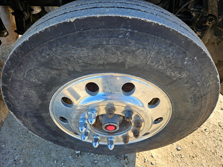 peterbilt-379-image-119