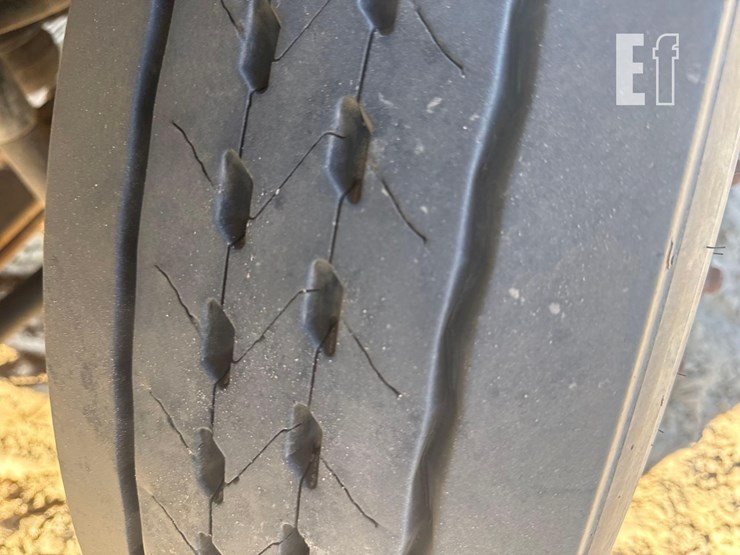 international-durastar-4300-image-9