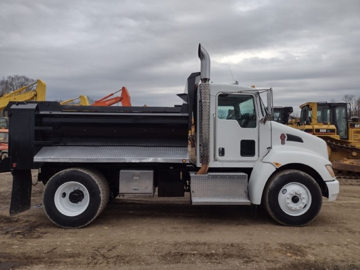 2009-kenworth-t370-image-3