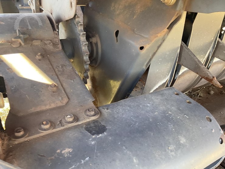 2013-massey-ferguson-2190-image-38